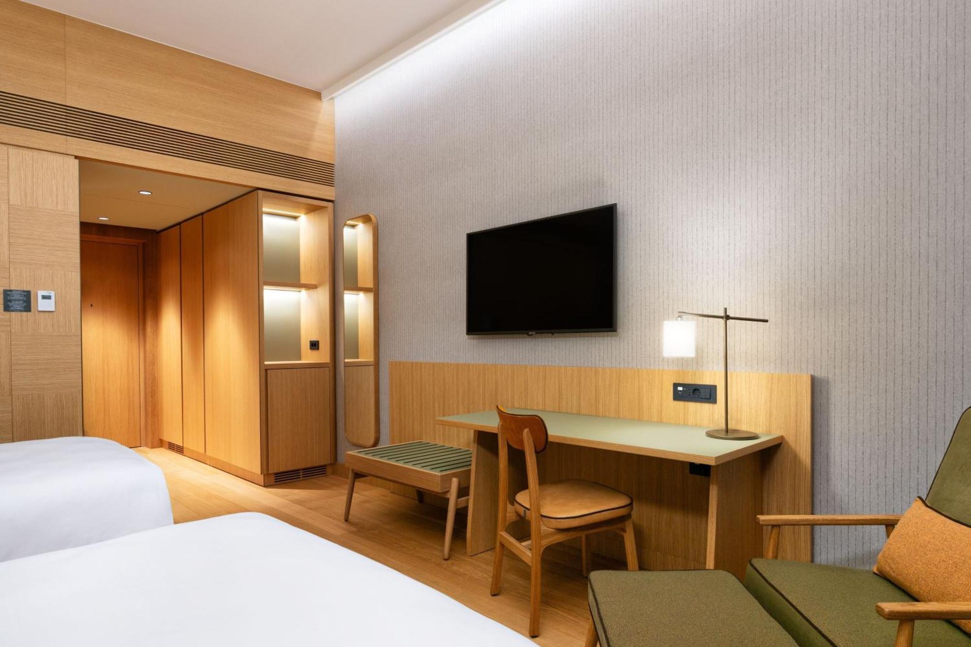 Superior Room Larger Guest room Twin or Single Beds